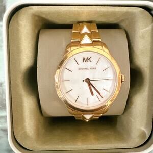 Michael Kors MK6671 Runway Mercer Rose Gold-Tone and Pearl Watch